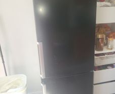 Clean fridge