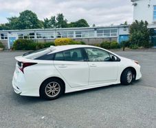 Toyota Prius hybrid 2019 (59k-km)