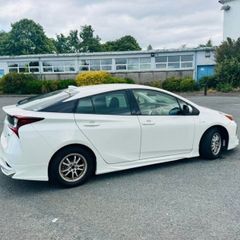 Toyota Prius hybrid 2019 (59k-km)