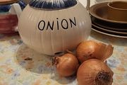 Onion pot
