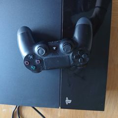 PlayStation 5 & Controller
