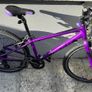 Giant 24' Kids Bike Image 4