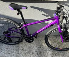 Giant 24' Kids Bike