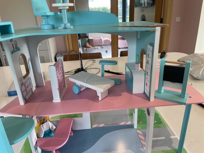 free Rosebud hospital toy