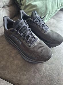 brooks runners