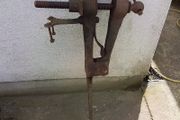 Blacksmiths Leg Vice