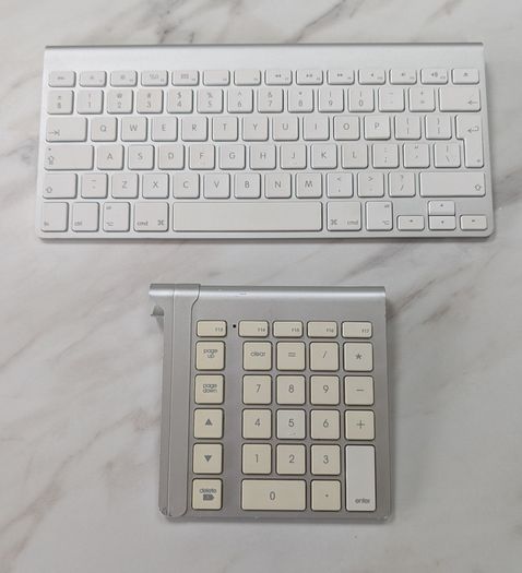 Apple Bluetooth Keyboard