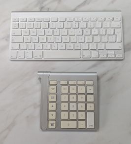 Apple Bluetooth Keyboard