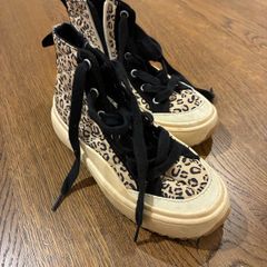 Zara kids trainers size 30