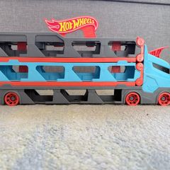 Hot Wheels City Speedway Hauler