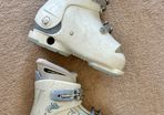 Kids adjustable ski boots