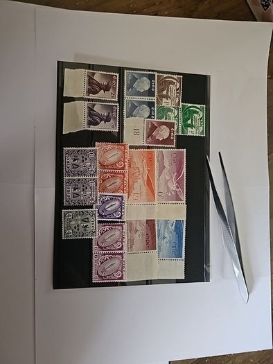 Old stamps Ireland mnh