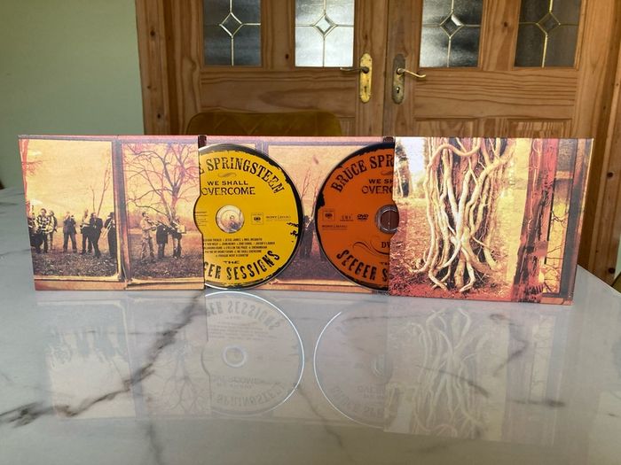 Bruce Springsteen/ we shall overcome / The Seeger Sessions cd and dvd