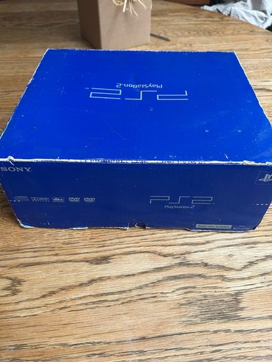 PS2 PlayStation 2 console in original box