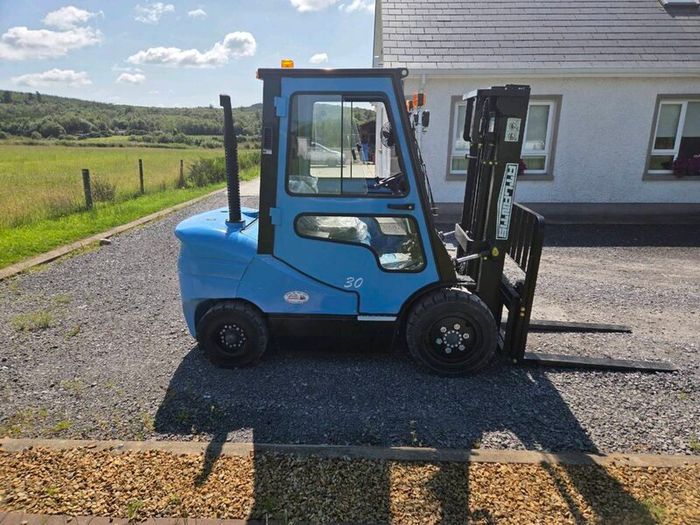 Forklift