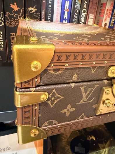 Trunk inspired Jewellery box