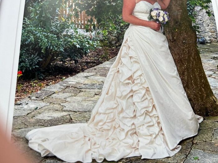 Wedding dress