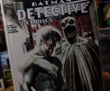 Detective Comics ! Batman ! Issue #851 ! 1st Appearance of the Veil, Millicent Mayne ! 2009 ! by DC Comics !