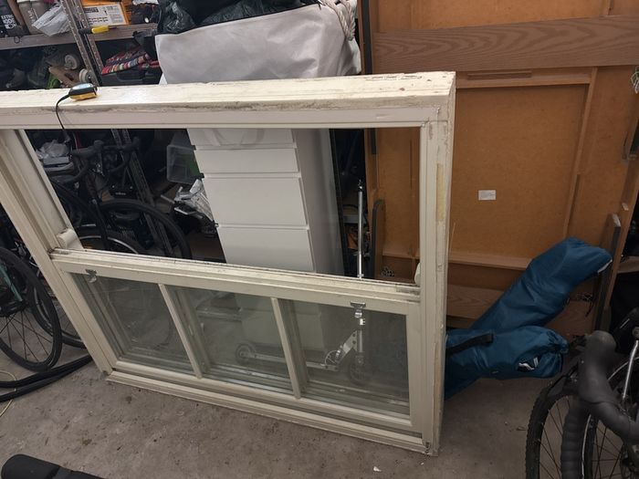Wooden sliding sash window