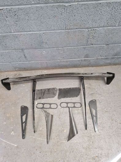 Big carbon wing & carbon canards