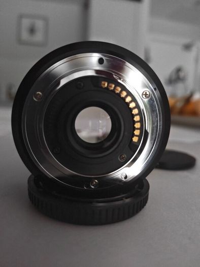 panasonic 20mm f1.7 II