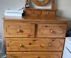 Solid Pine Bedroom Furniture Set