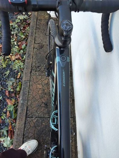 e road bike, pedal assist