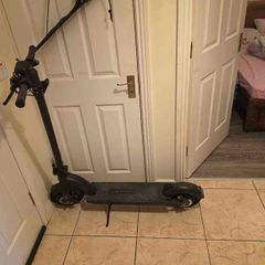 Carrera IS-2 Electric Scooter