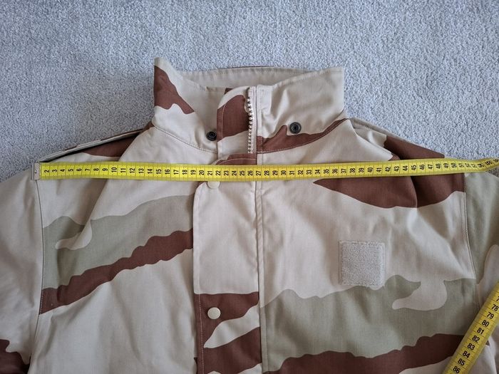 Army Camo Winter insulated Jacket Brand new. Army Surplus Jacket