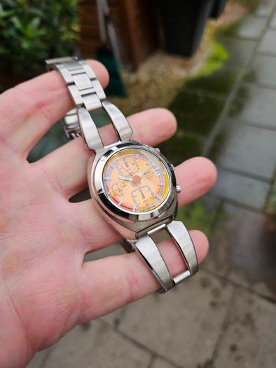 Watch Seiko AKA Chronograph.