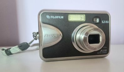 Fuji finepix A370