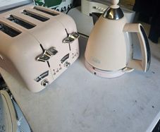kettle and toaster