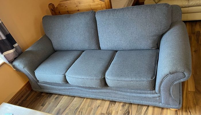 3 Seater Sofa with 2 matching Chairs