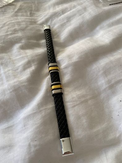 Leather bracelet