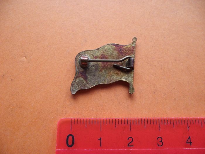 Vintage S.A.S.A. Personal Survivals enamel pin badge