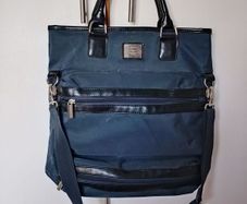 Liz Claiborne bag/tote