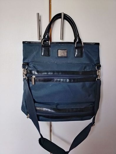 Liz Claiborne bag/tote