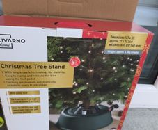 Christmas tree stand