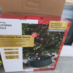 Christmas tree stand