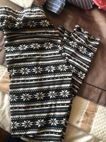 Soft leggings size small