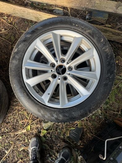 Bmw alloys 5x120 new run flat tyres