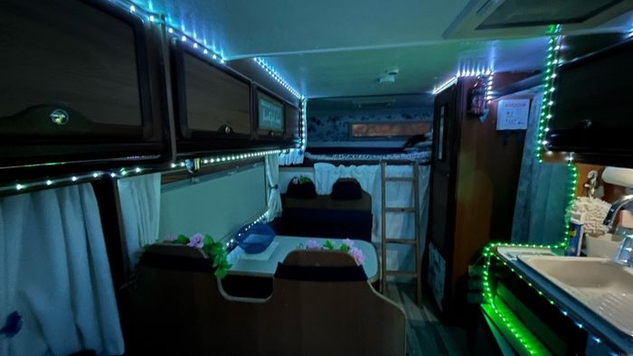 94 Ford Pilote Motorhome Camper
