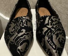 Nanette Lepore flats - sz US 7.5