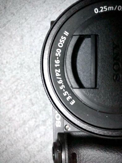 Sony A6400 16-50 Oss