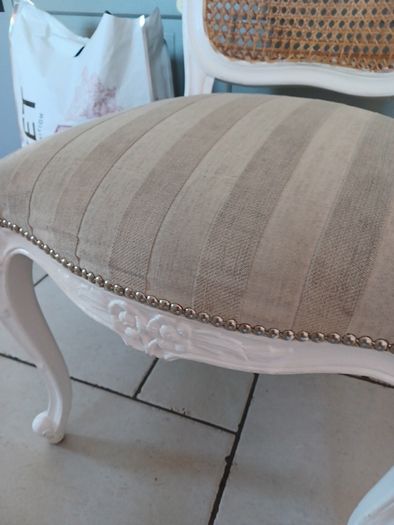 furniture4 French style chairs