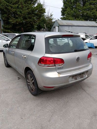 Breaking VW golf 2010 1.4 cgg