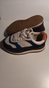 Children's shoes