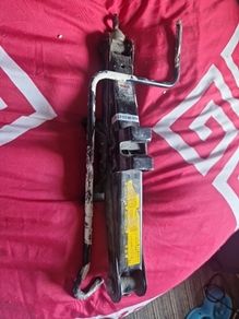 car jack