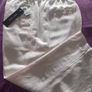 Brand New White Linen Cropped Trousers Image 4