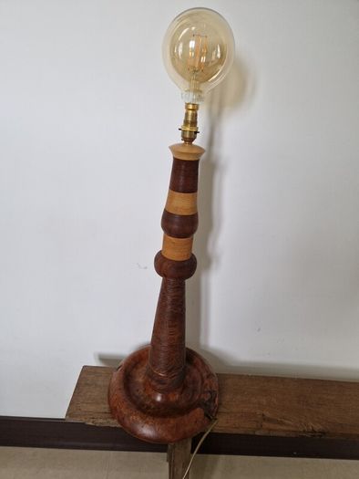 Lighthouse lamp